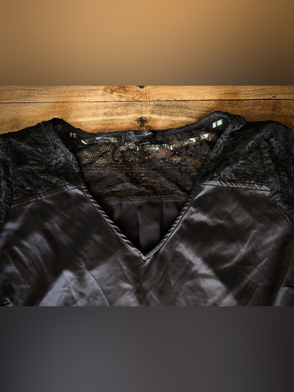 Black satin lace 3/4 sleeve flowy blouse romantic goth witchy edgy chic v-neck - Picture 7 of 16